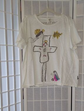 Magnolia Pearl Kids Drawing Graphic Cross Short-Sleeve Top
